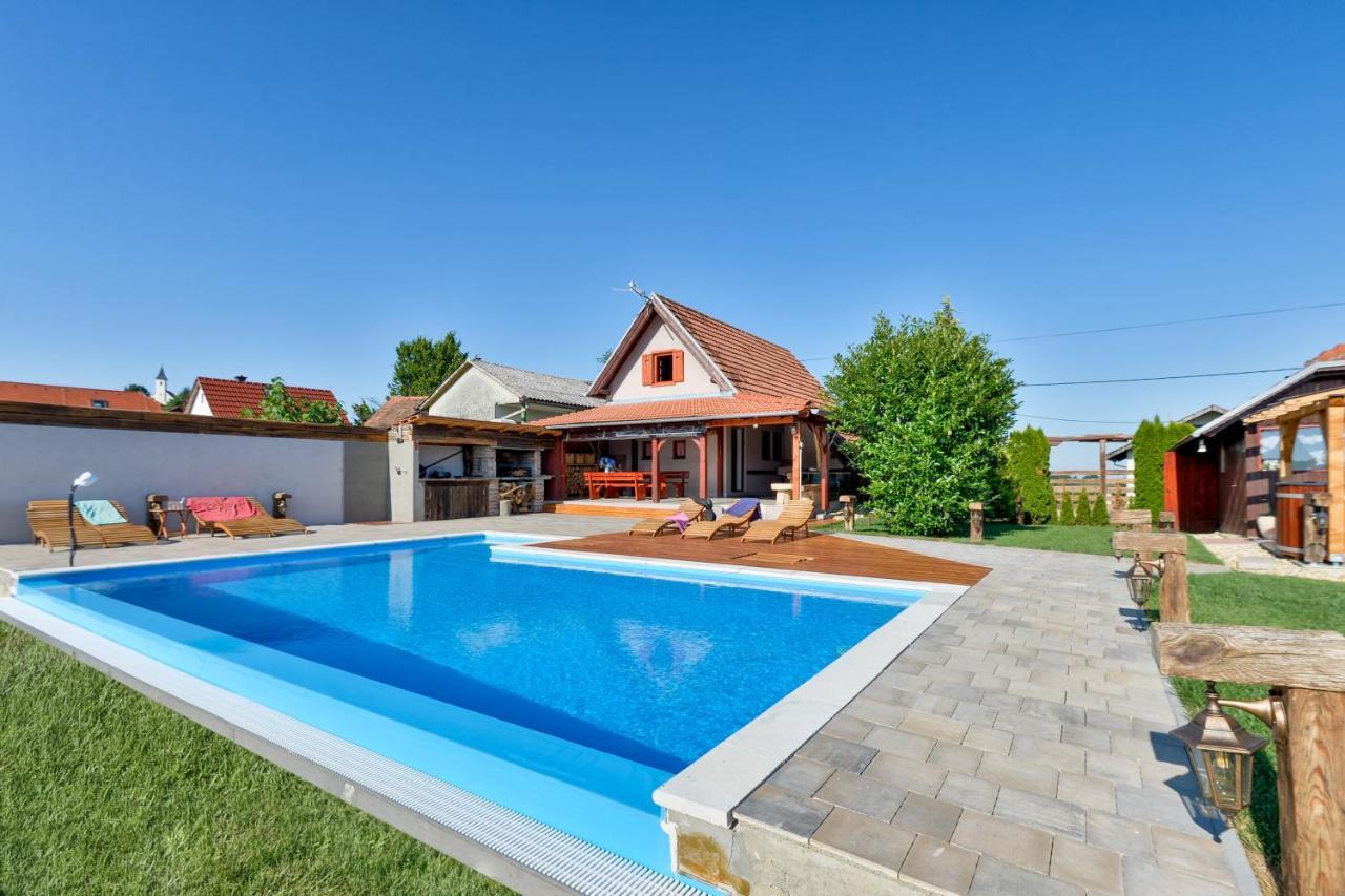 Holiday Home Dika Muraszentmárton Kültér fotó